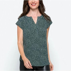 41 HAWTHORN Top Plus 2X Dark Green Dotted V-neck Chiffon Short Sleeve Blouse